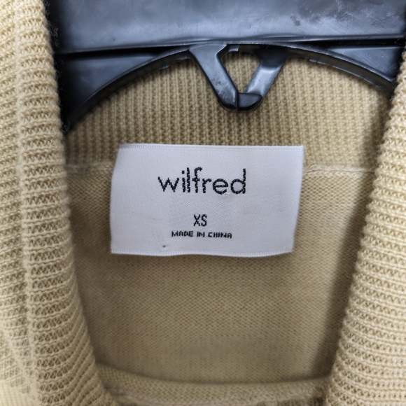 2 Wilfred Sweaters XS - Picture 8 of 11
